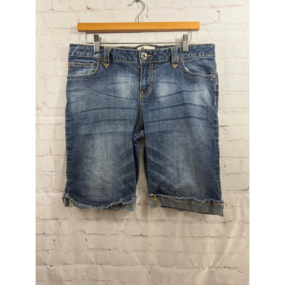 So Jeans Shorts Juniors Size 15 Blue Medium Wash Rolled Hem Distressed
